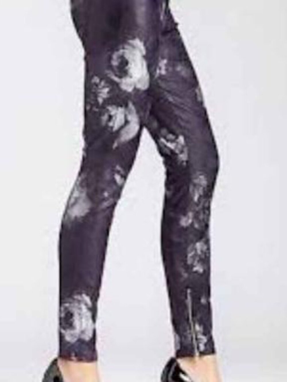Guess Floral Print Slim Pants in Black and Gray
